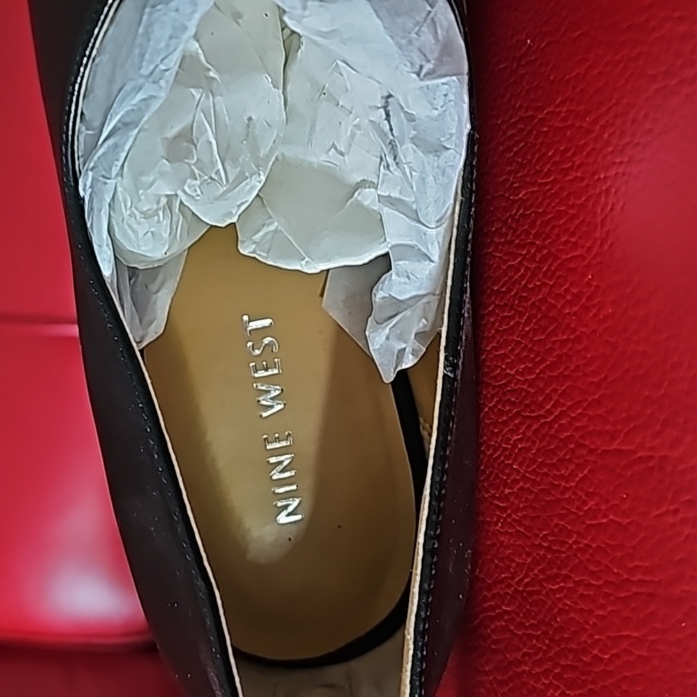 Ladies Nine West platform heels, NWOT - Picture 3 of 8